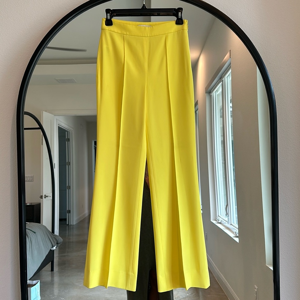 alice and olivia bright yellow pants
